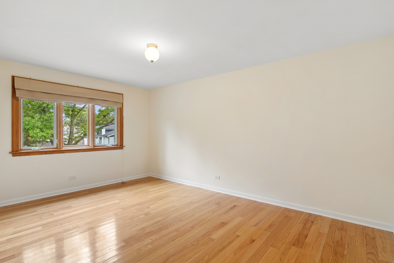 2415 Happy Hollow Road Glenview, IL 60026 - Photo 19 of 33 Gallery Image 19