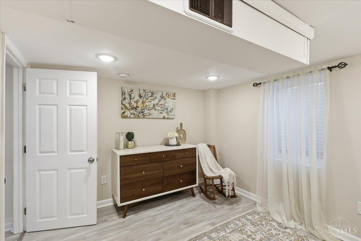 7540 Lawyer Road Cincinnati, OH 45244 - Photo 45 of 58