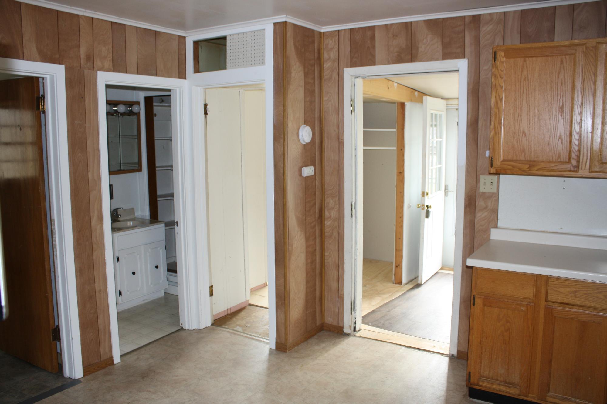 113 West Rice Avenue Tomahawk, WI 54487 - Photo 12 of 23 Gallery Image 12