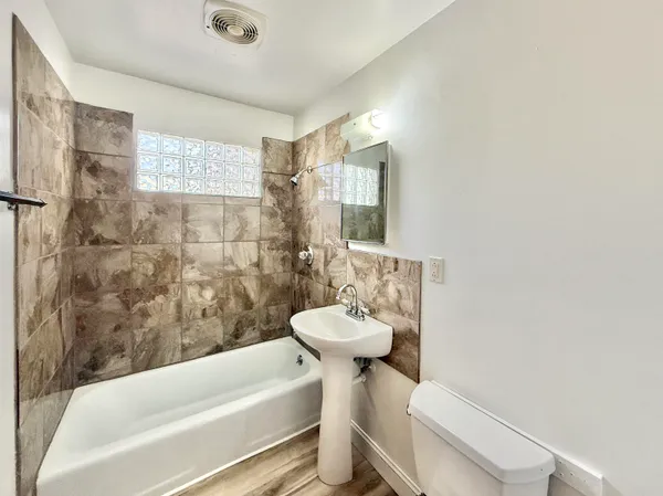 $209,000 | 1546 Summit Avenue, Beloit, WI 53511