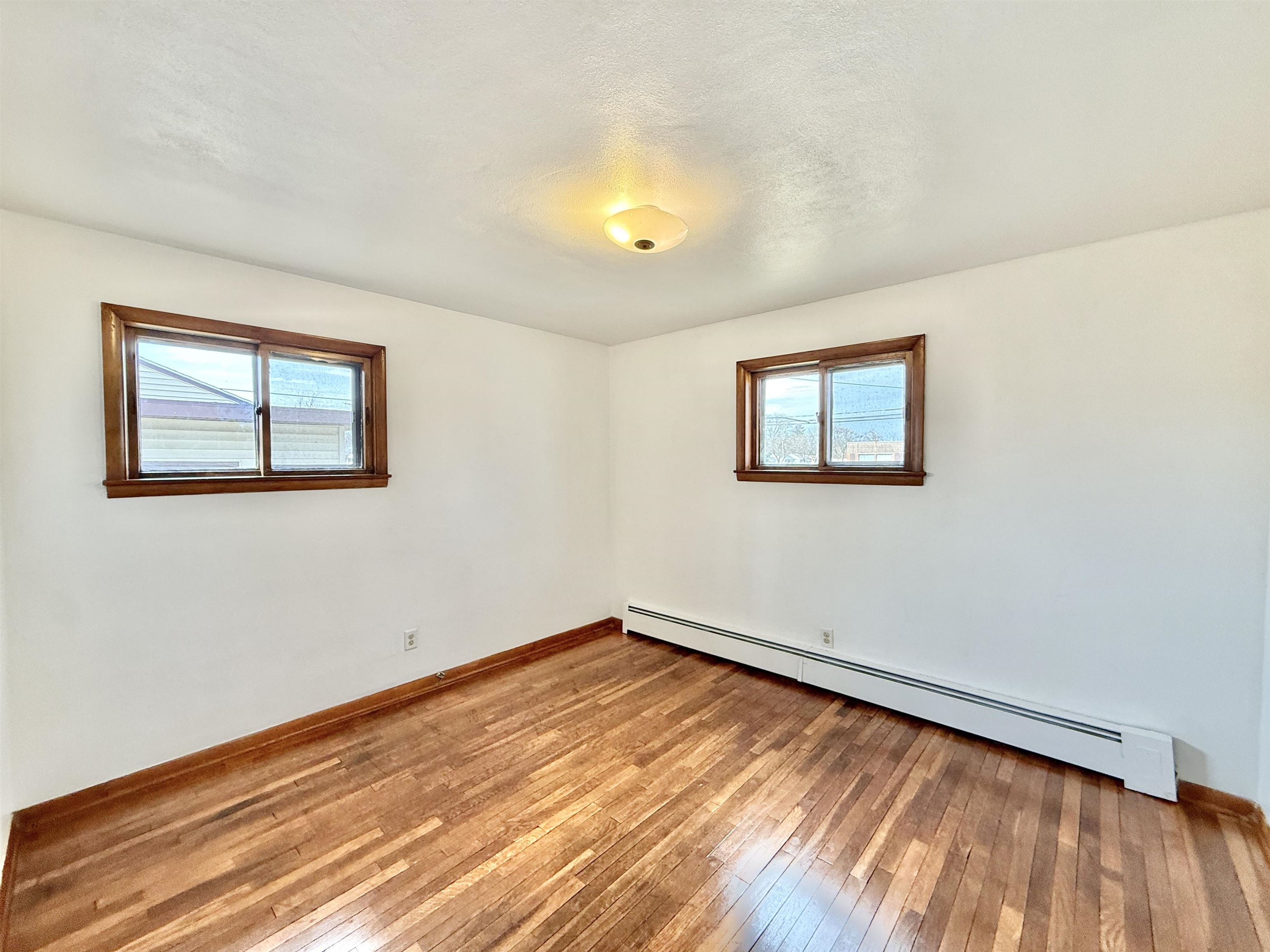 1546 Summit Avenue Beloit, WI 53511 - Photo 14 of 24