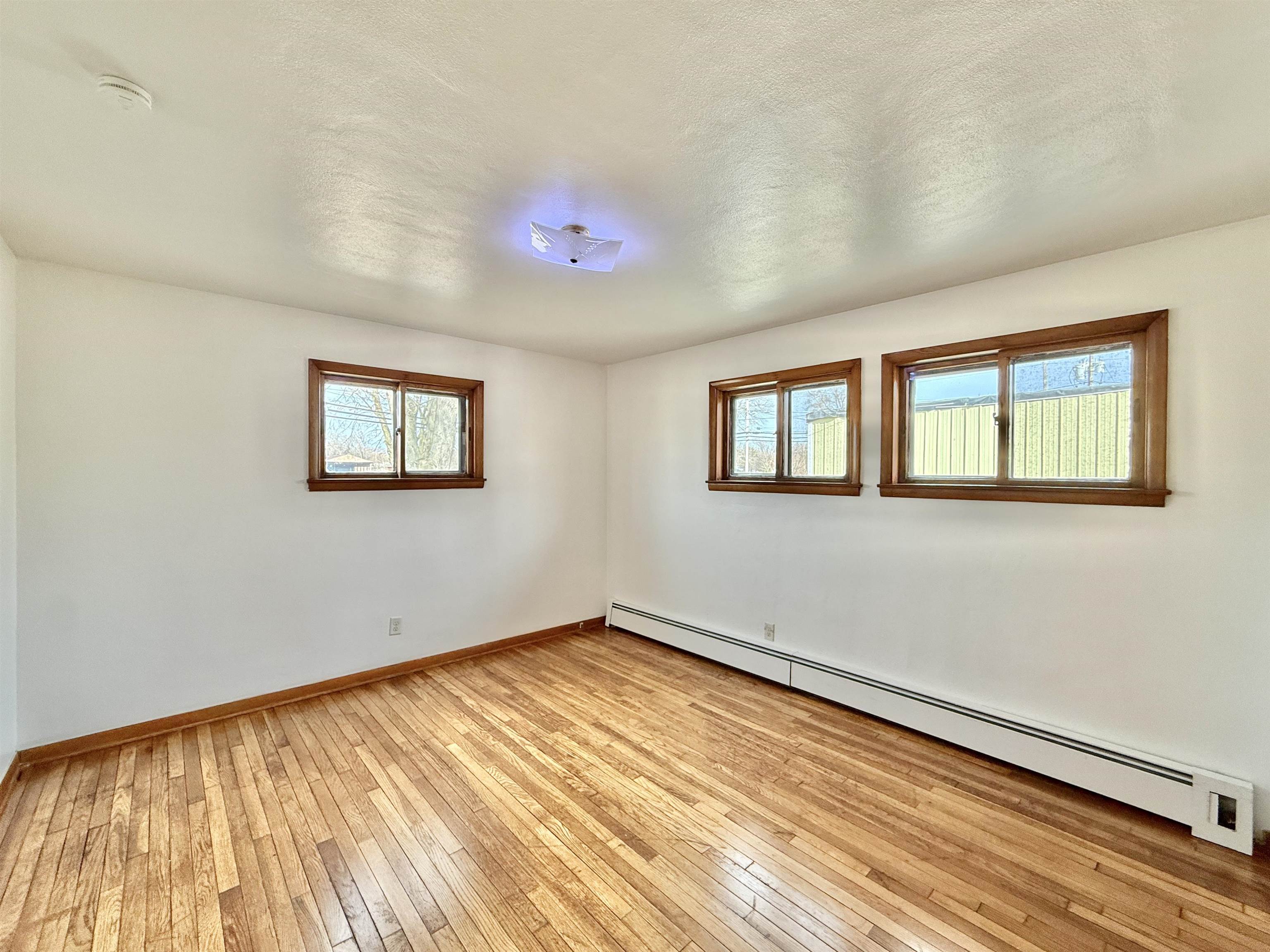 1546 Summit Avenue Beloit, WI 53511 - Photo 15 of 24