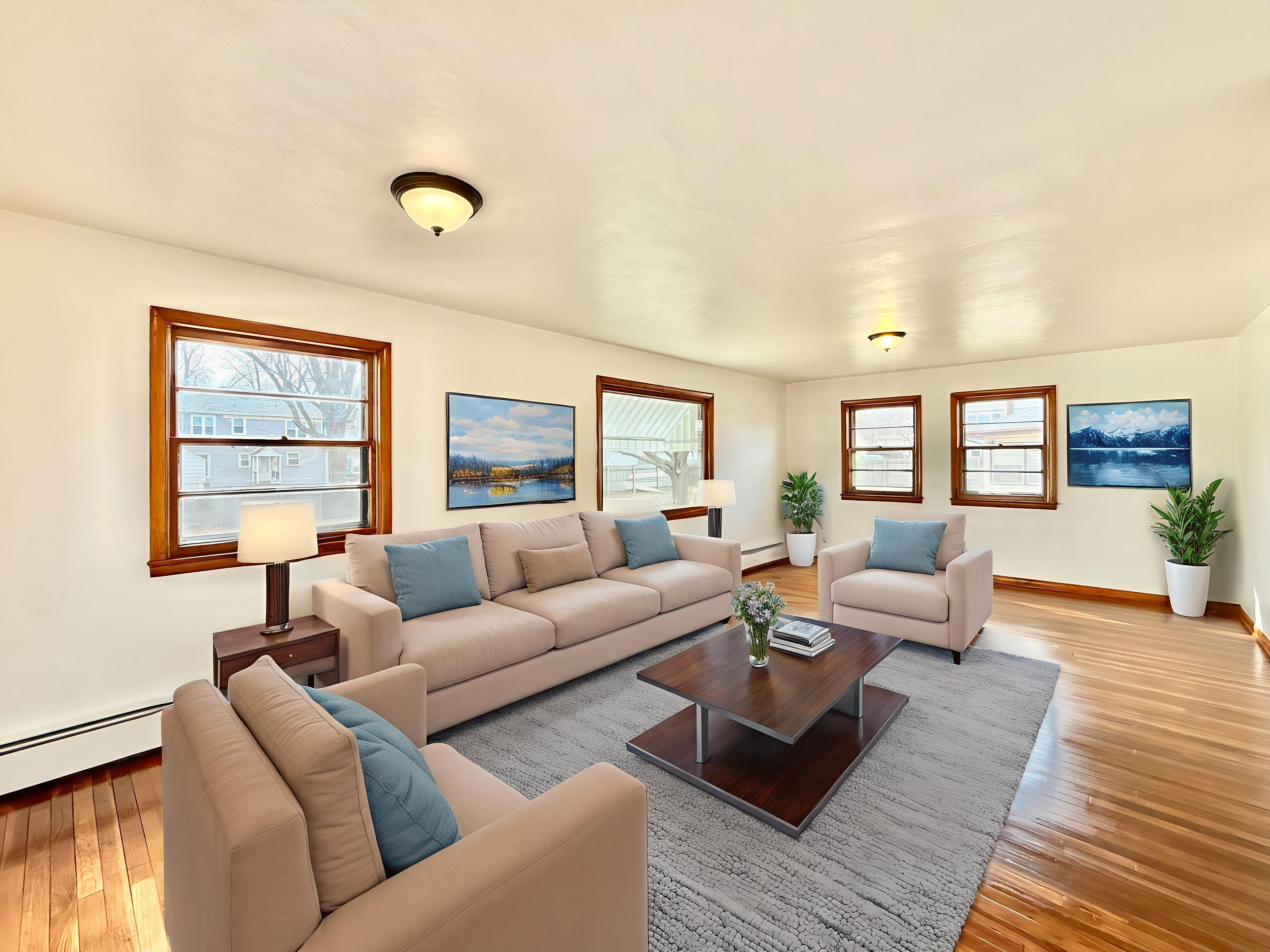 1546 Summit Avenue Beloit, WI 53511 - Photo 3 of 24