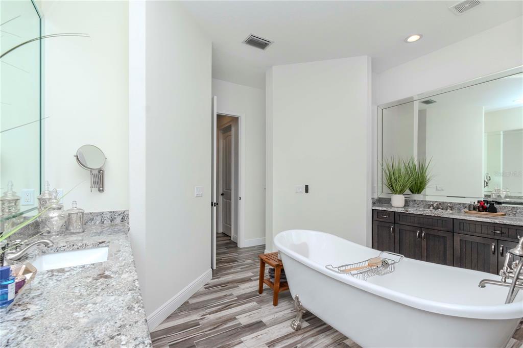 9250 Rhea Drive Odessa, FL 33556 - Photo 26 of 67 Gallery Image 26