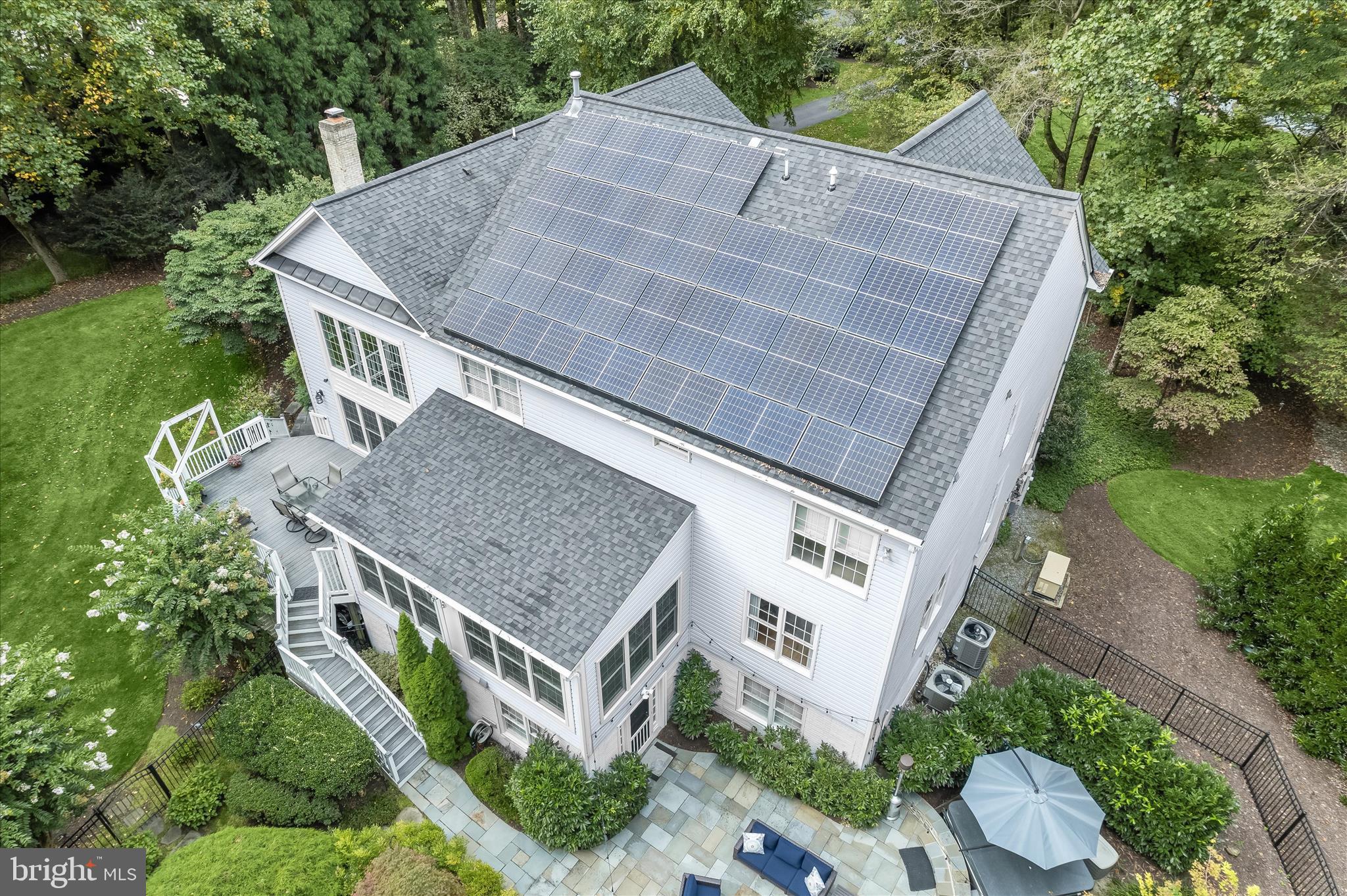 20521 Riggs Hill Way Brookeville, MD 20833 - Photo 40 of 122 Solar Panels (Owned)