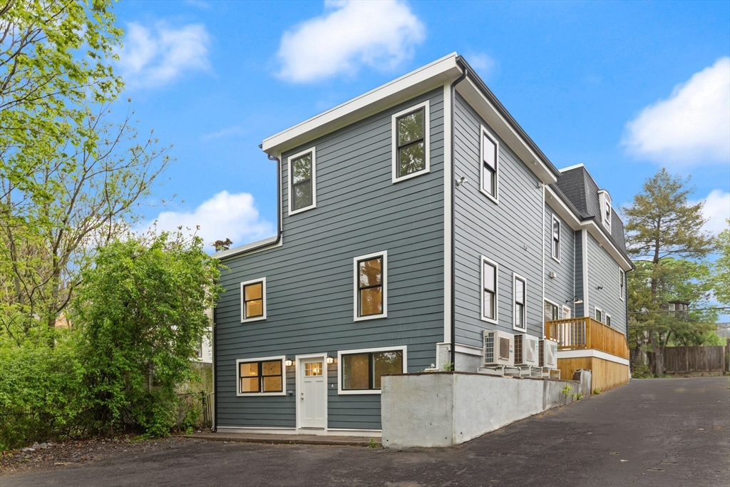 79 Maple Street, Unit 3 Boston, MA 02136 - Photo 4 of 27