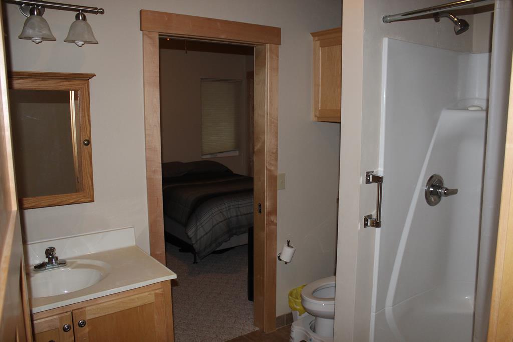 20 Shanty Road, Unit 203 Algoma, WI 54201 - Photo 9 of 15