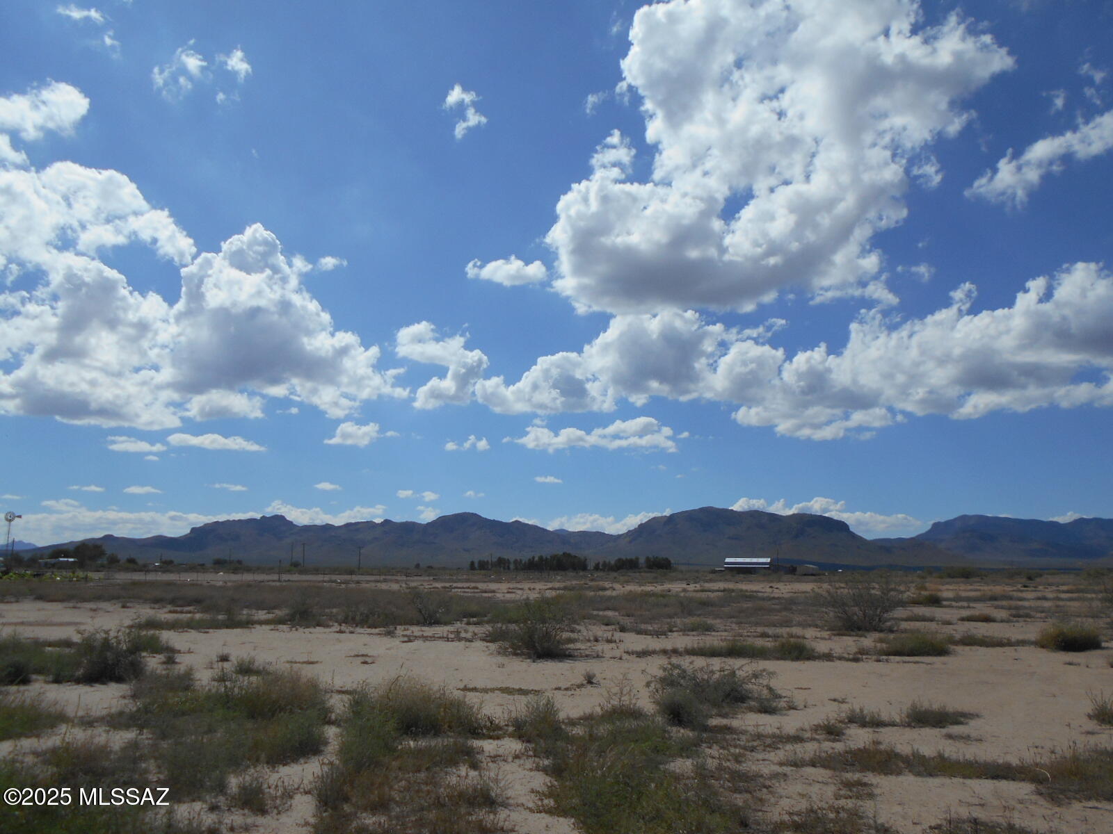 4.7-acres Ingram Road Willcox, AZ 85643 - Photo 24 of 25 a view of an lake and mountain