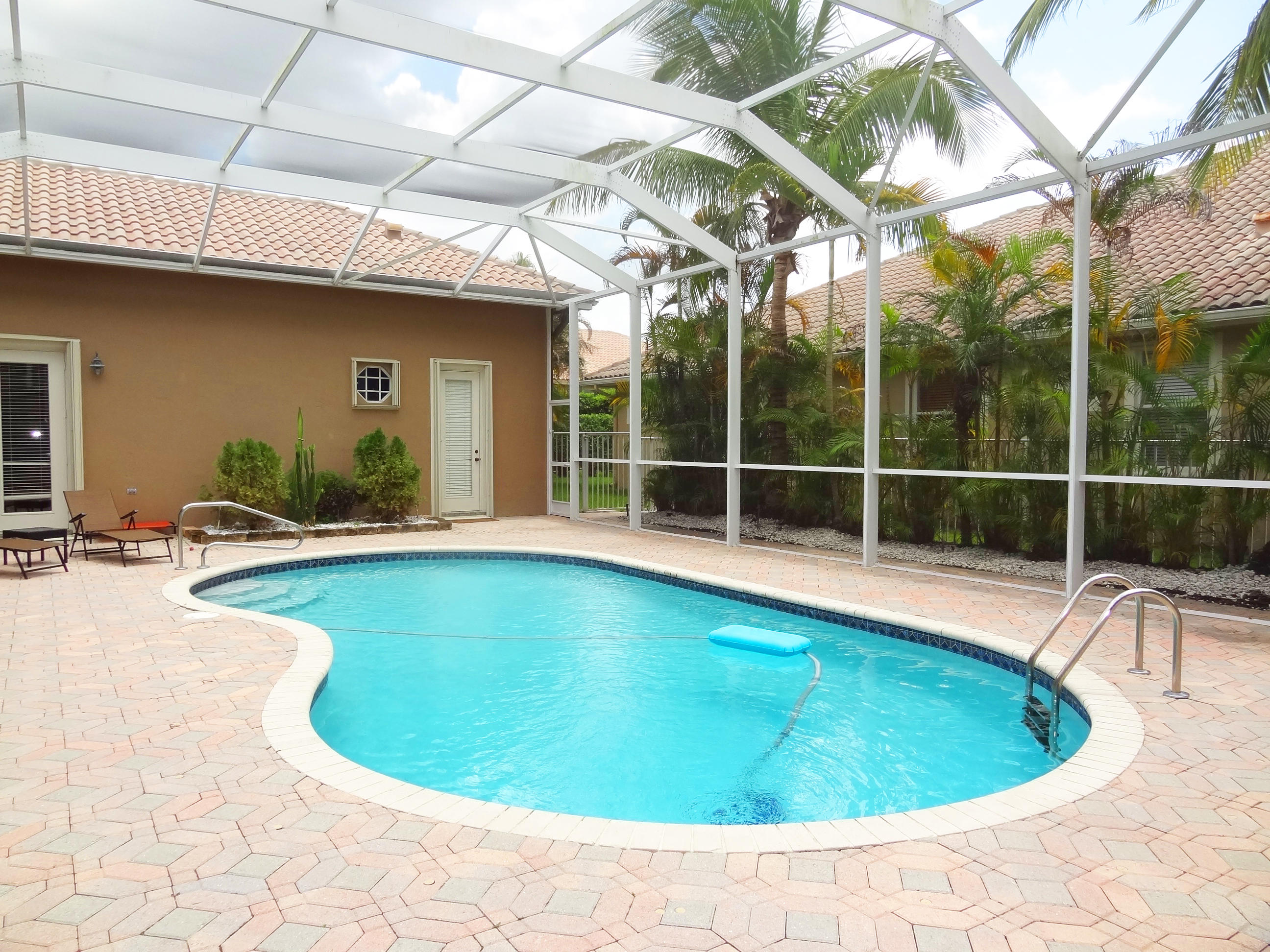21827 Marigot Drive Boca Raton, FL 33428 - Photo 2 of 29 COURTYARD POOL