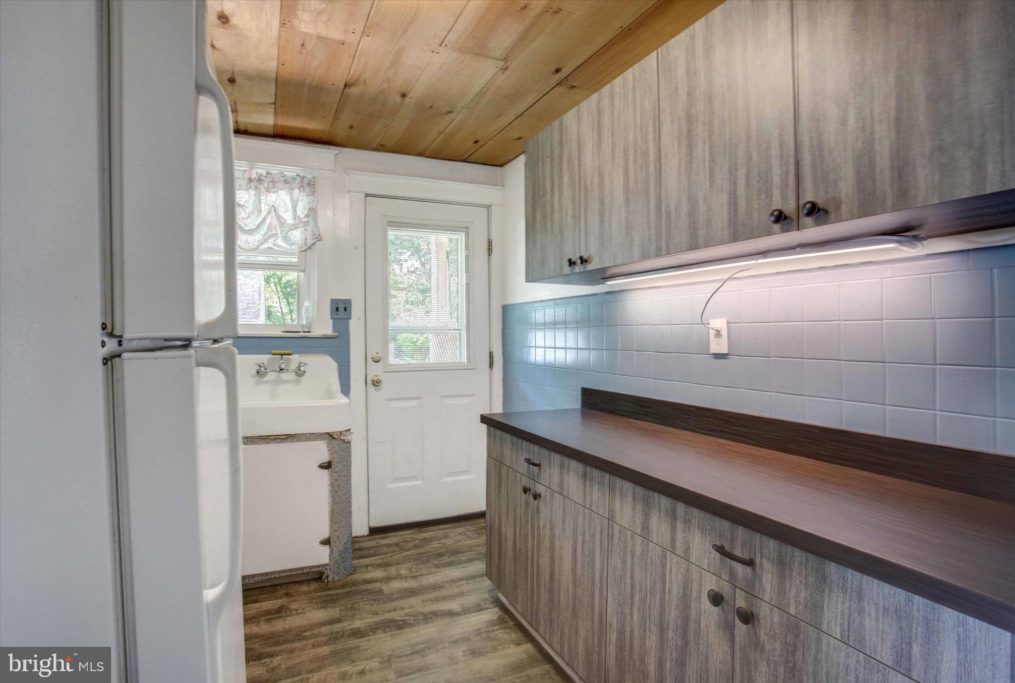 1421 Old River Road Birdsboro, PA 19508 - Photo 10 of 22 Gallery Image 10