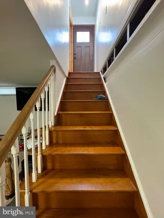 a view of entryway