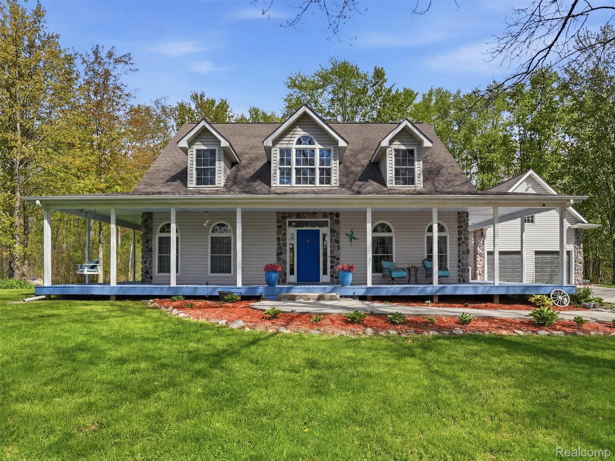 5790 Roberts Road Marine City, MI 48039 - Photo 1 of 72 01-DSC08700_reedit_0507a363.jpg