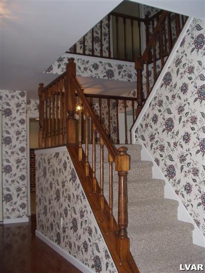 1663 Valley Forge Road Allentown, PA 18104 - Photo 2 of 7 Entry