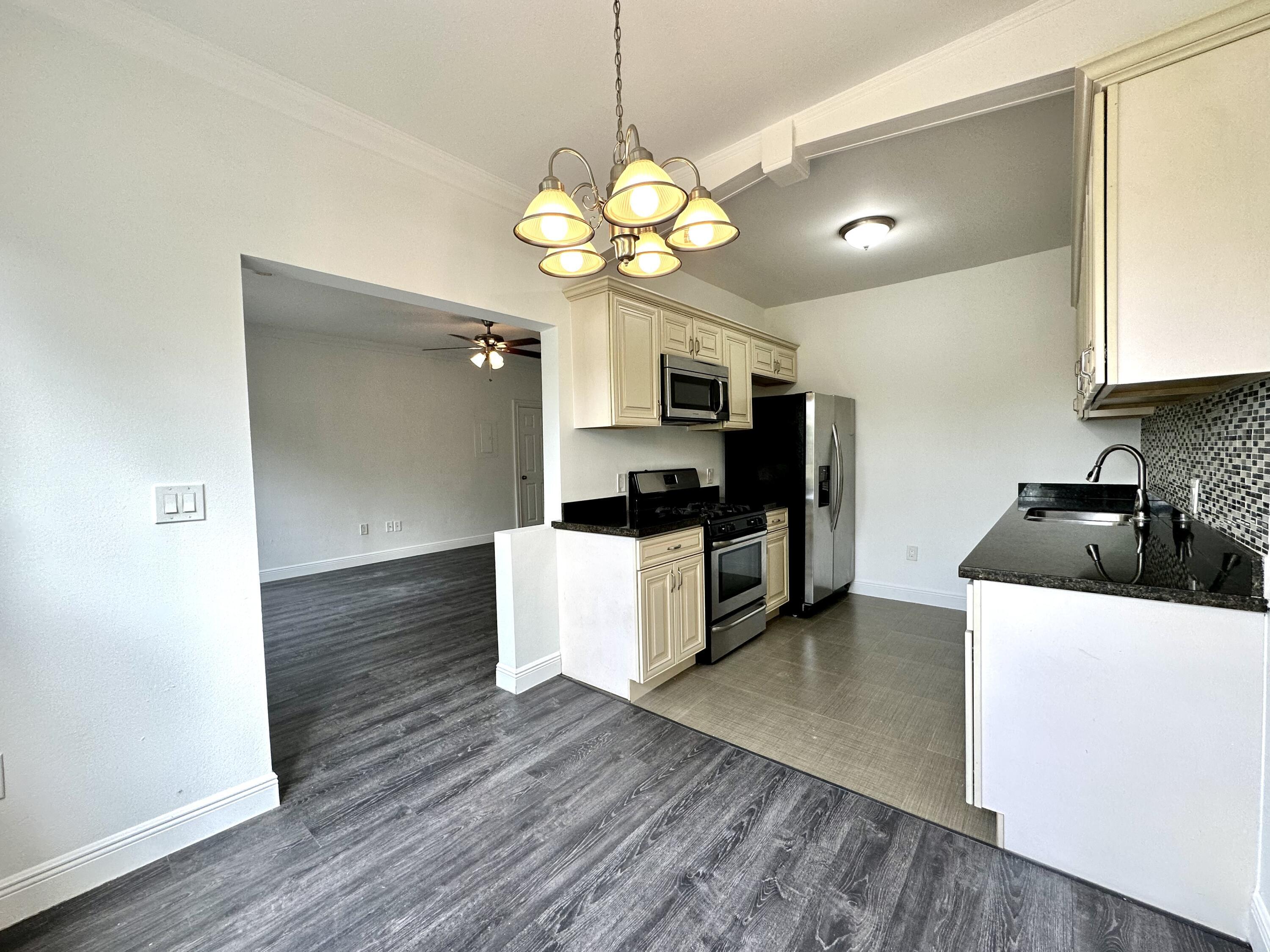 815 Upland Road, Unit 6 West Palm Beach, FL 33401 - Photo 15 of 21 9299B0C2-39CF-4560-9B74-27CAB72D55F9