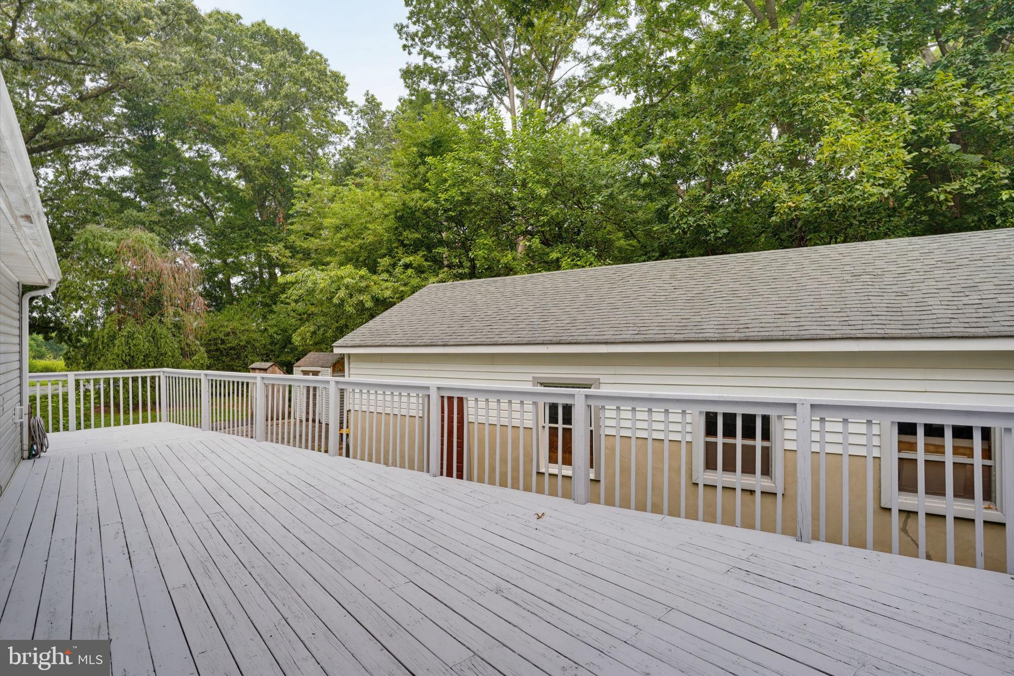 415 Armstrong Corner Road Middletown, DE 19709 - Photo 23 of 30 Deck
