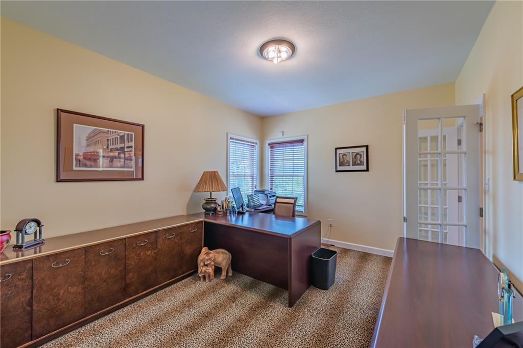 105 Mansfield Road Washington, PA 15301 - Photo 17 of 25 Gallery Image 17