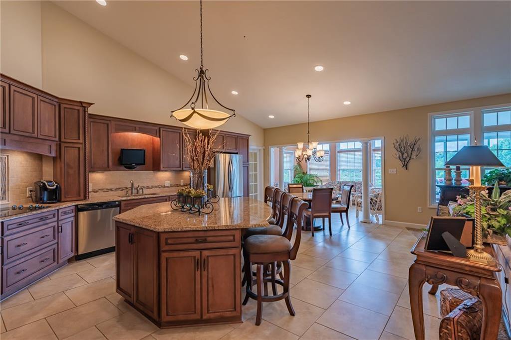 105 Mansfield Road Washington, PA 15301 - Photo 5 of 25 Gallery Image 5