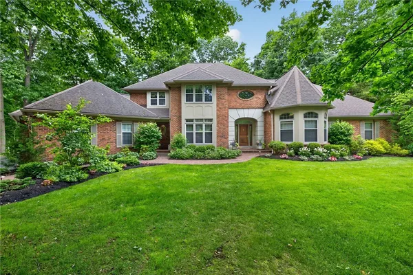 $995,000 | 12 Buckthorn Run, Victor, NY 14564