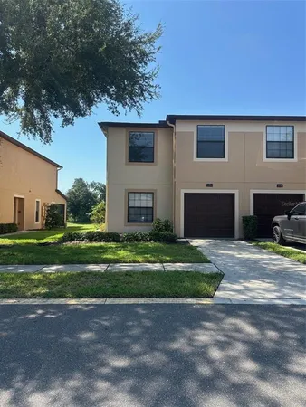 $1,965 | 2516 Edgewater Falls Drive, Brandon, FL 33511