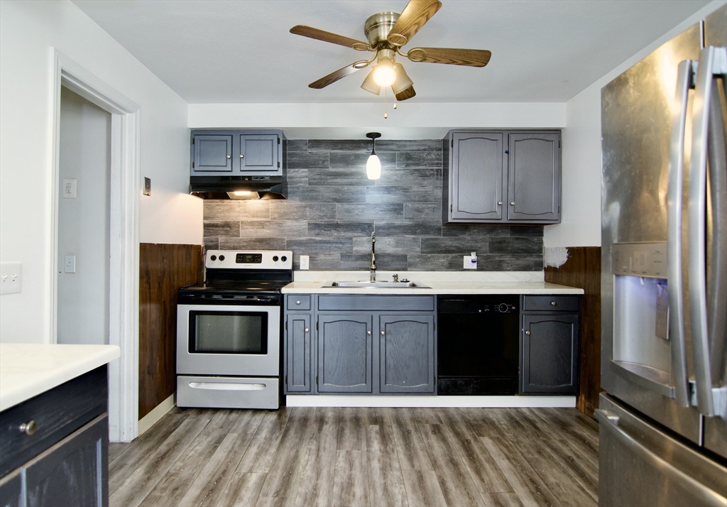 23 Clement Street Springfield, MA 01118 - Photo 10 of 42