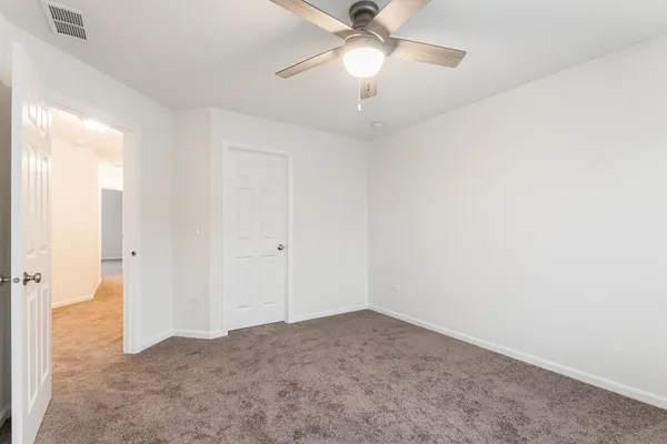 $4,900 | 1985 Kingsley Circle, Northbrook, IL 60062