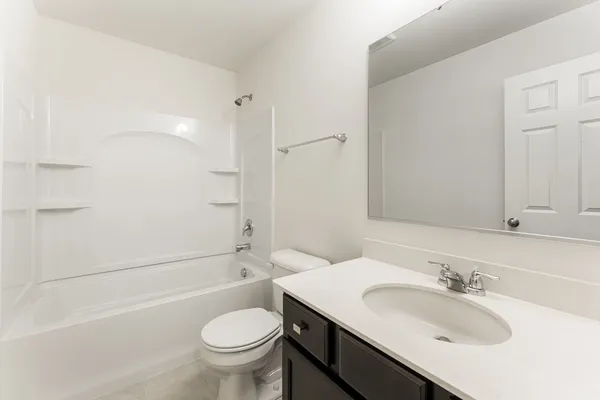 $4,900 | 1985 Kingsley Circle, Northbrook, IL 60062