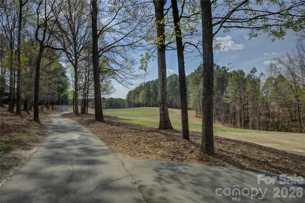 $888,000 | 16915 Turtle Point Road, Charlotte, NC 28278