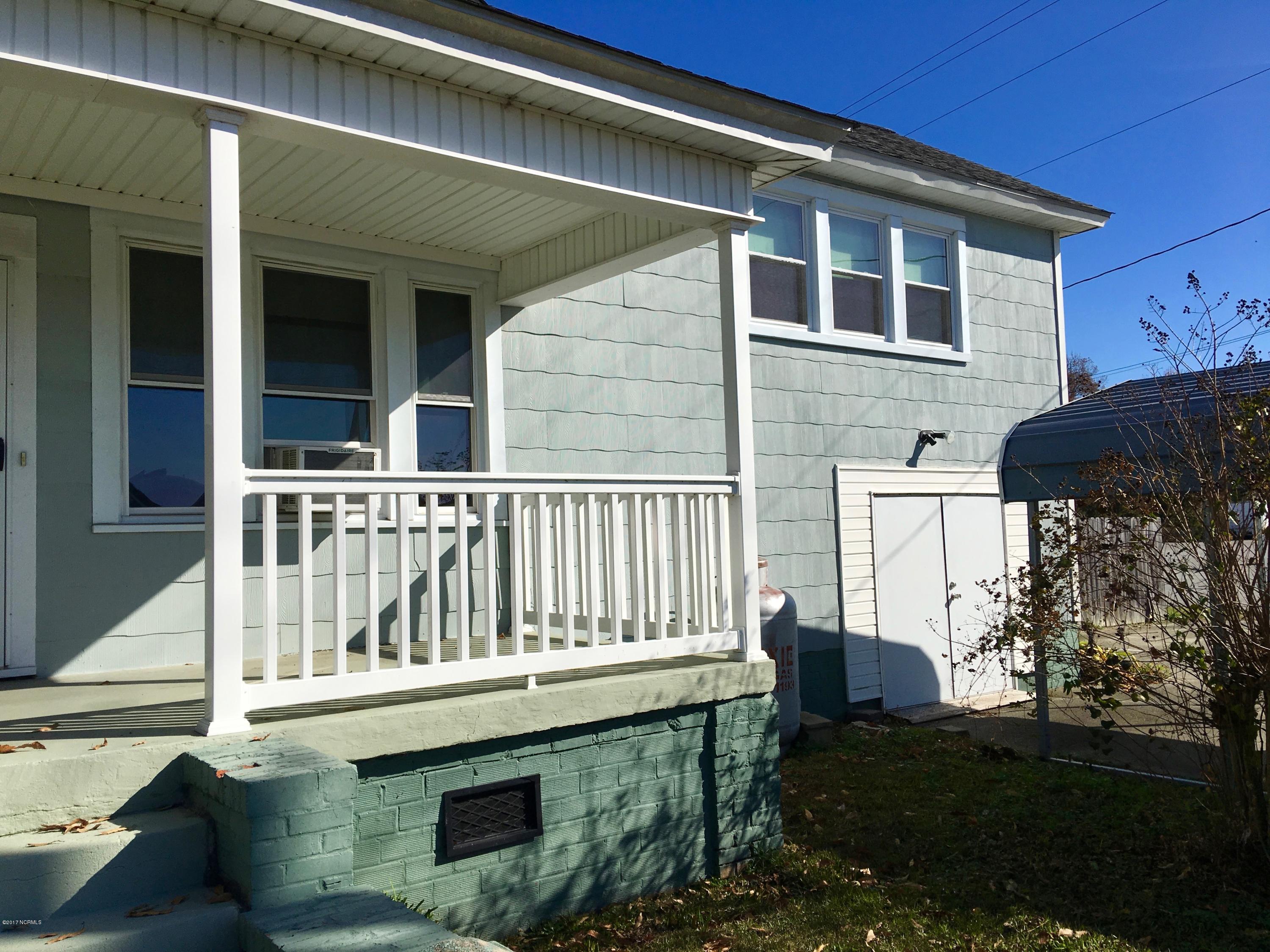 1312 Old Cherry Point Road New Bern, NC 28560 - Photo 4 of 80 Front porch, looking toward garage