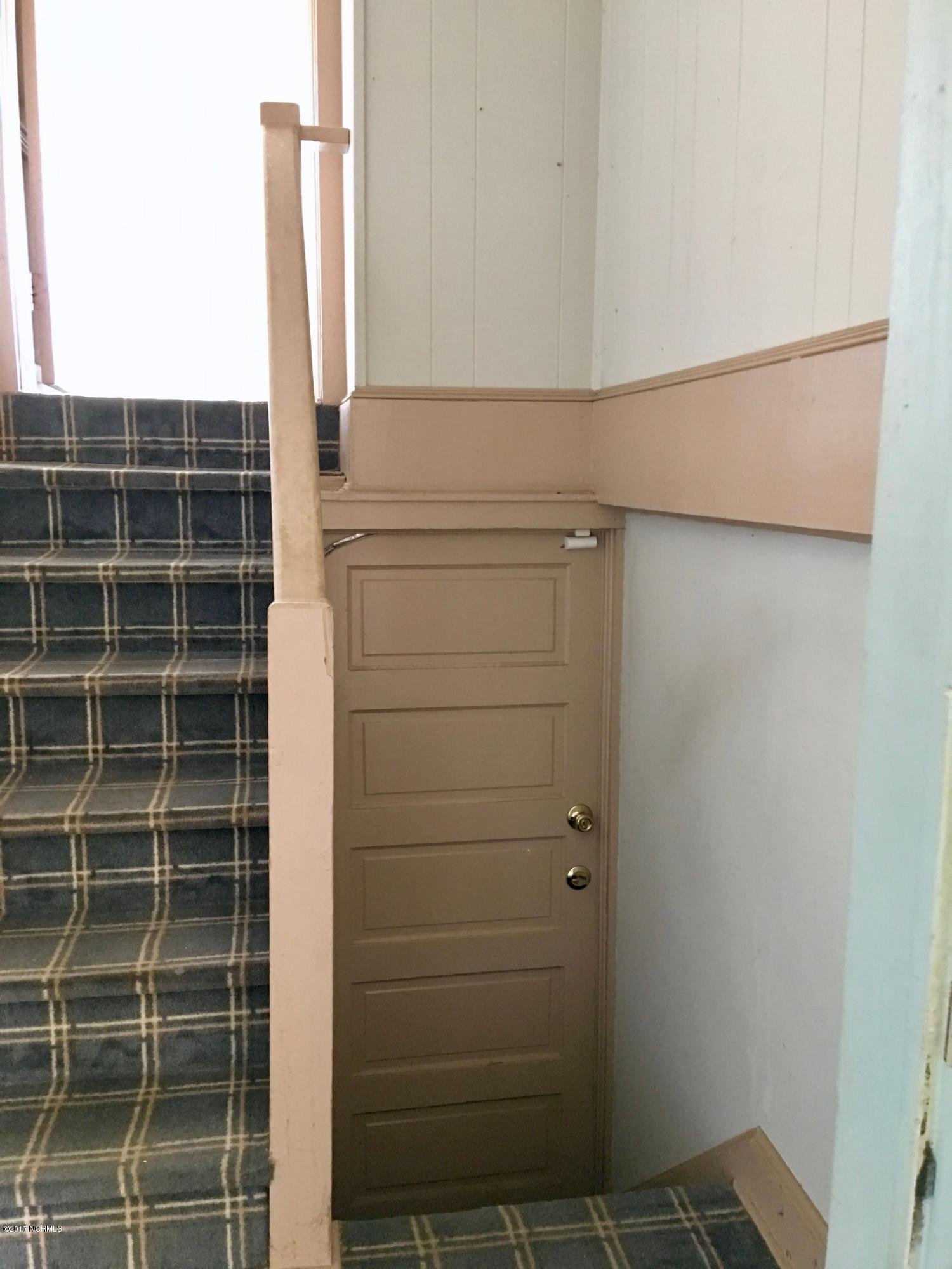 1312 Old Cherry Point Road New Bern, NC 28560 - Photo 45 of 80 Stairs to room over garage and garage