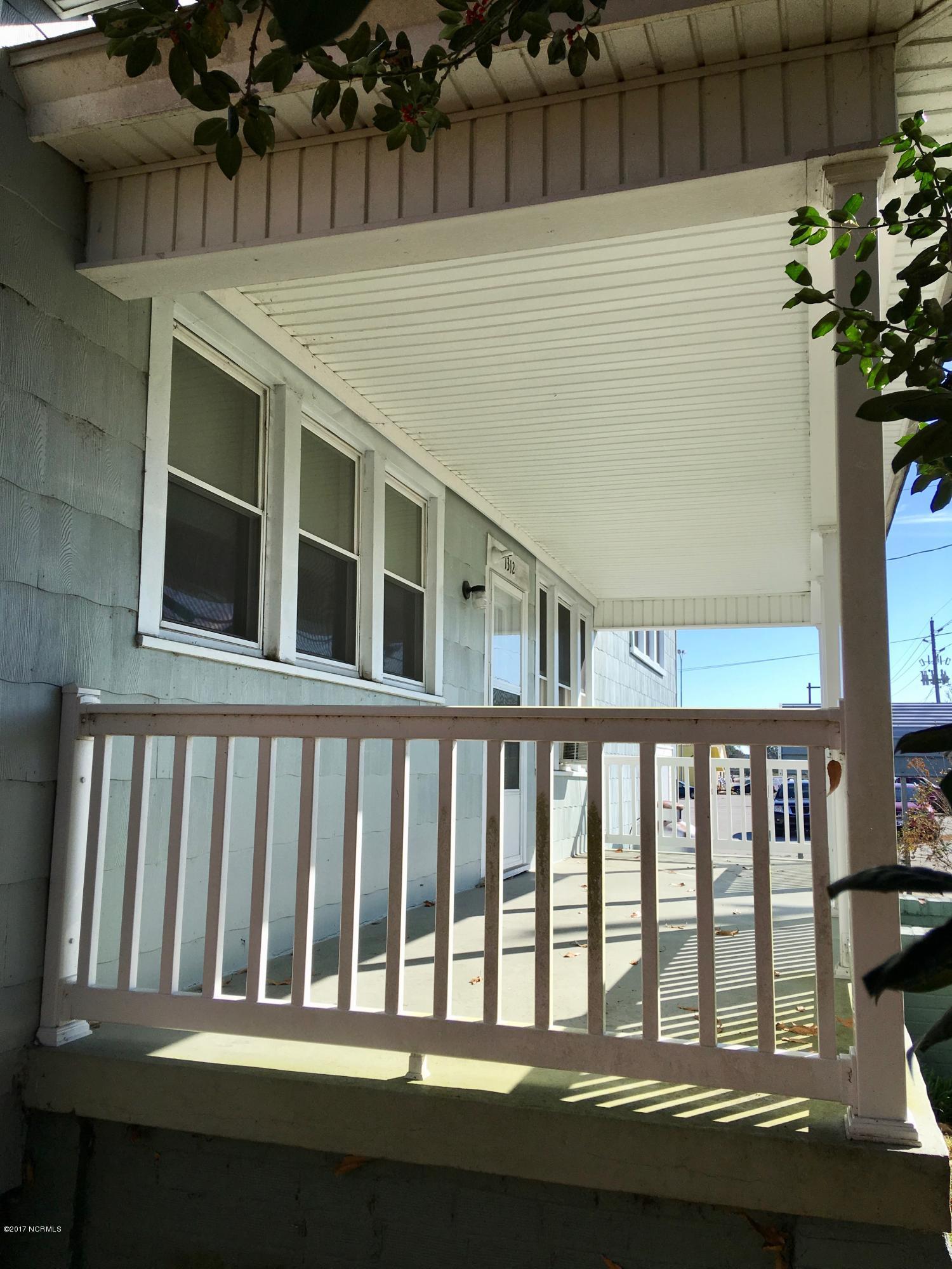 1312 Old Cherry Point Road New Bern, NC 28560 - Photo 5 of 80 Front porch