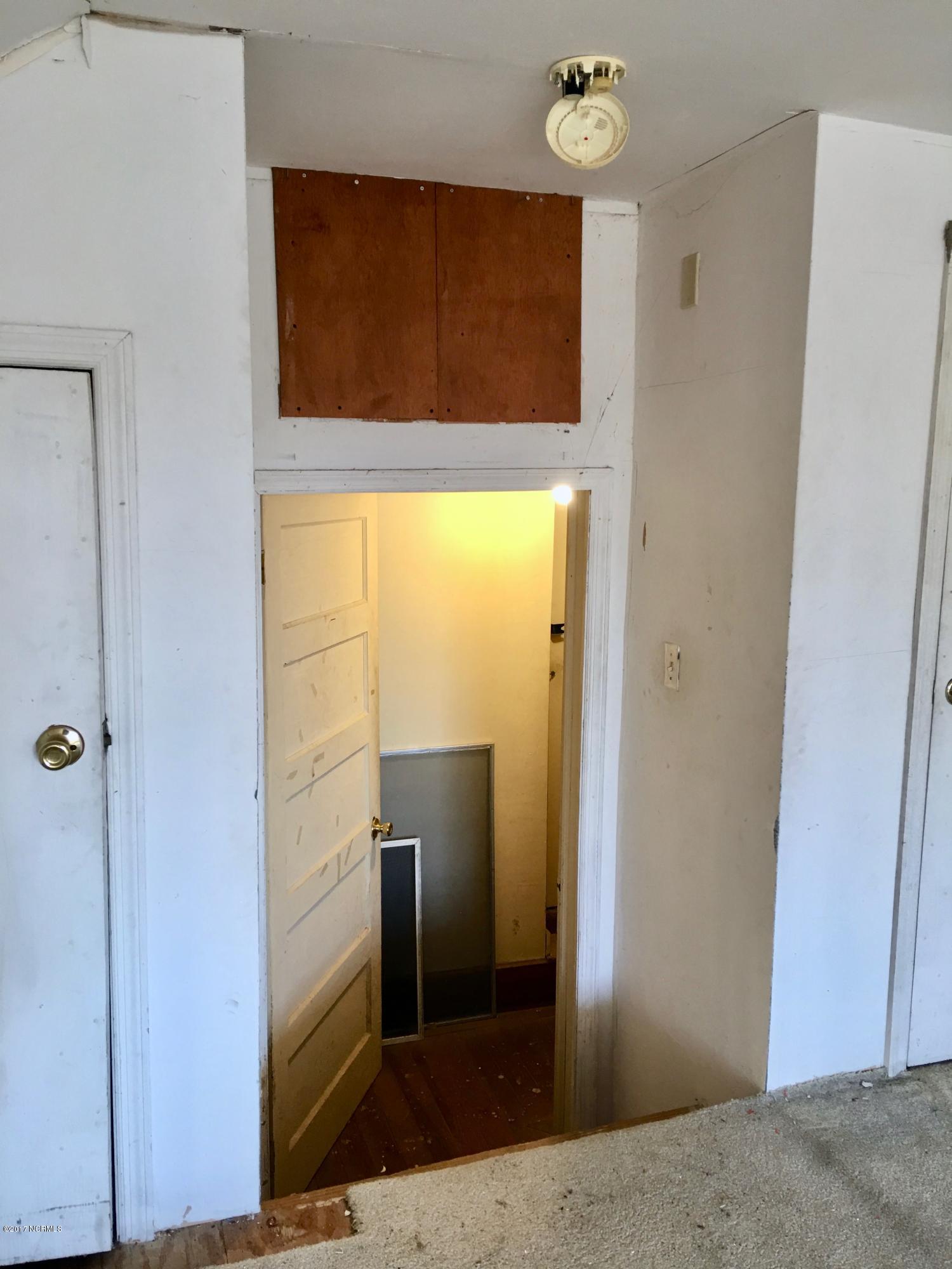 1312 Old Cherry Point Road New Bern, NC 28560 - Photo 52 of 80 Second floor