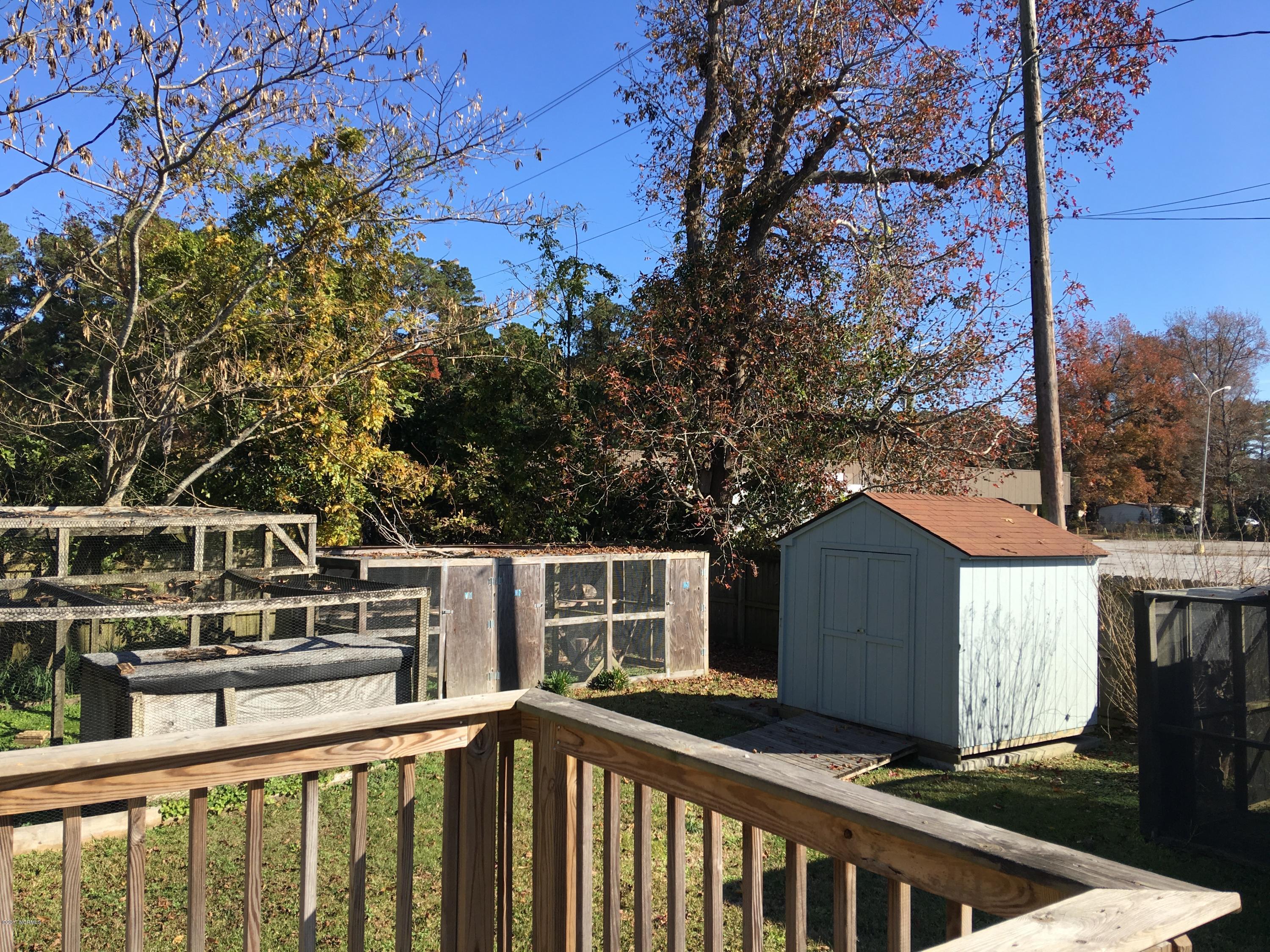 1312 Old Cherry Point Road New Bern, NC 28560 - Photo 63 of 80 Deck