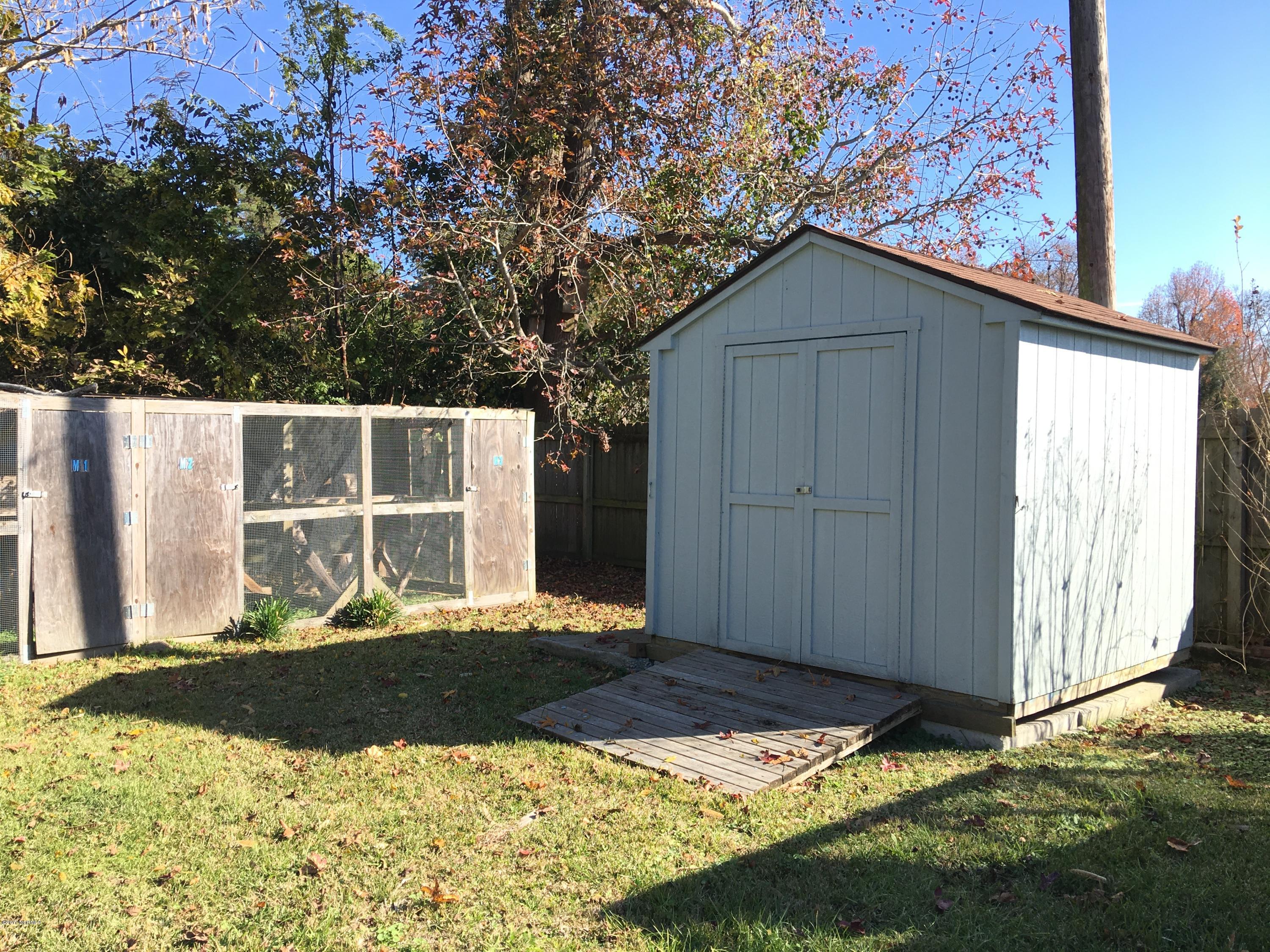 1312 Old Cherry Point Road New Bern, NC 28560 - Photo 64 of 80 8 x 8 storage building