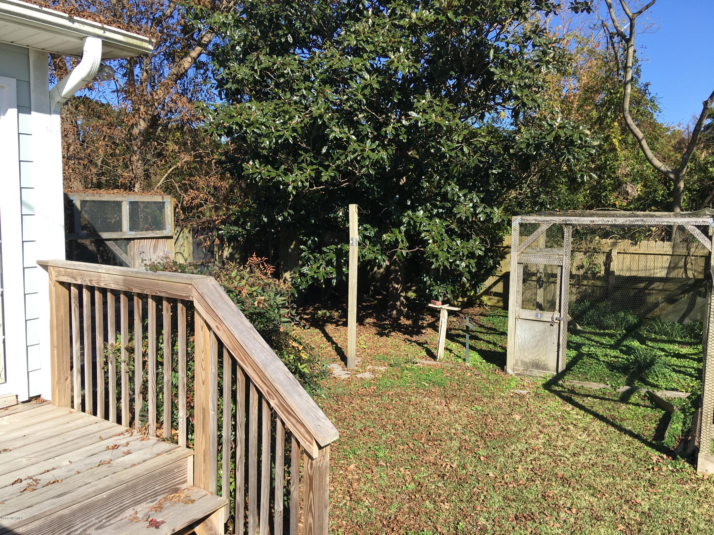 1312 Old Cherry Point Road New Bern, NC 28560 - Photo 66 of 80 Back yard, magnolia tree