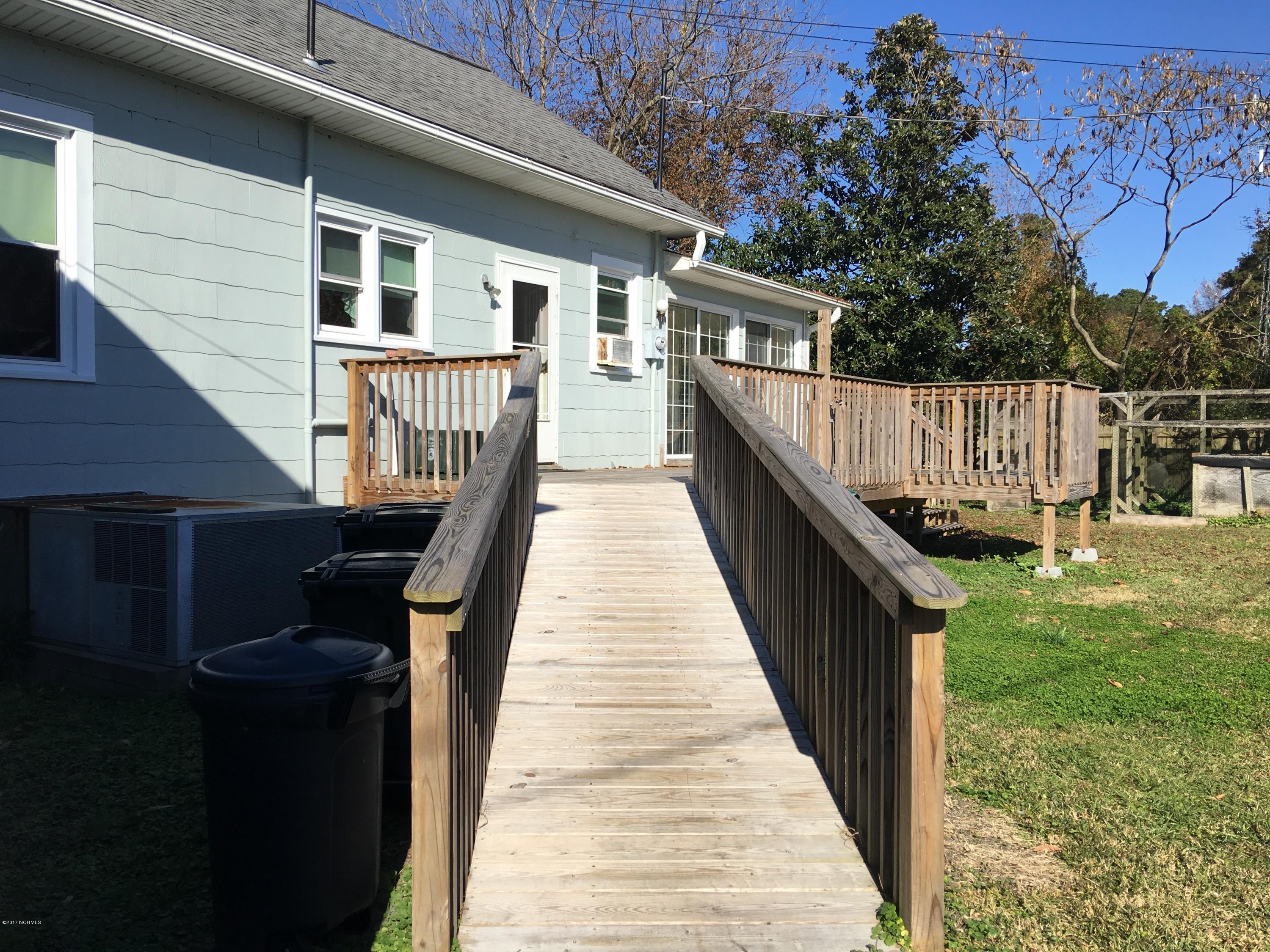 1312 Old Cherry Point Road New Bern, NC 28560 - Photo 68 of 80 Deck ramp
