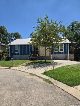 $2,150 | 623 Creek Drive, New Braunfels, TX 78130