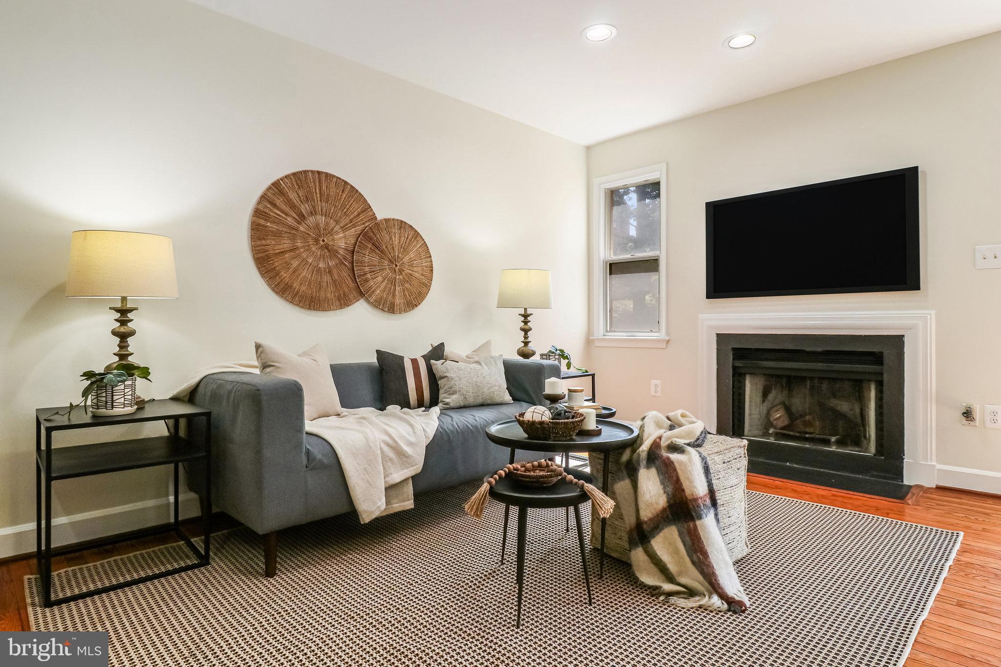 1450 Hampton Hill Circle McLean, VA 22101 - Photo 13 of 44