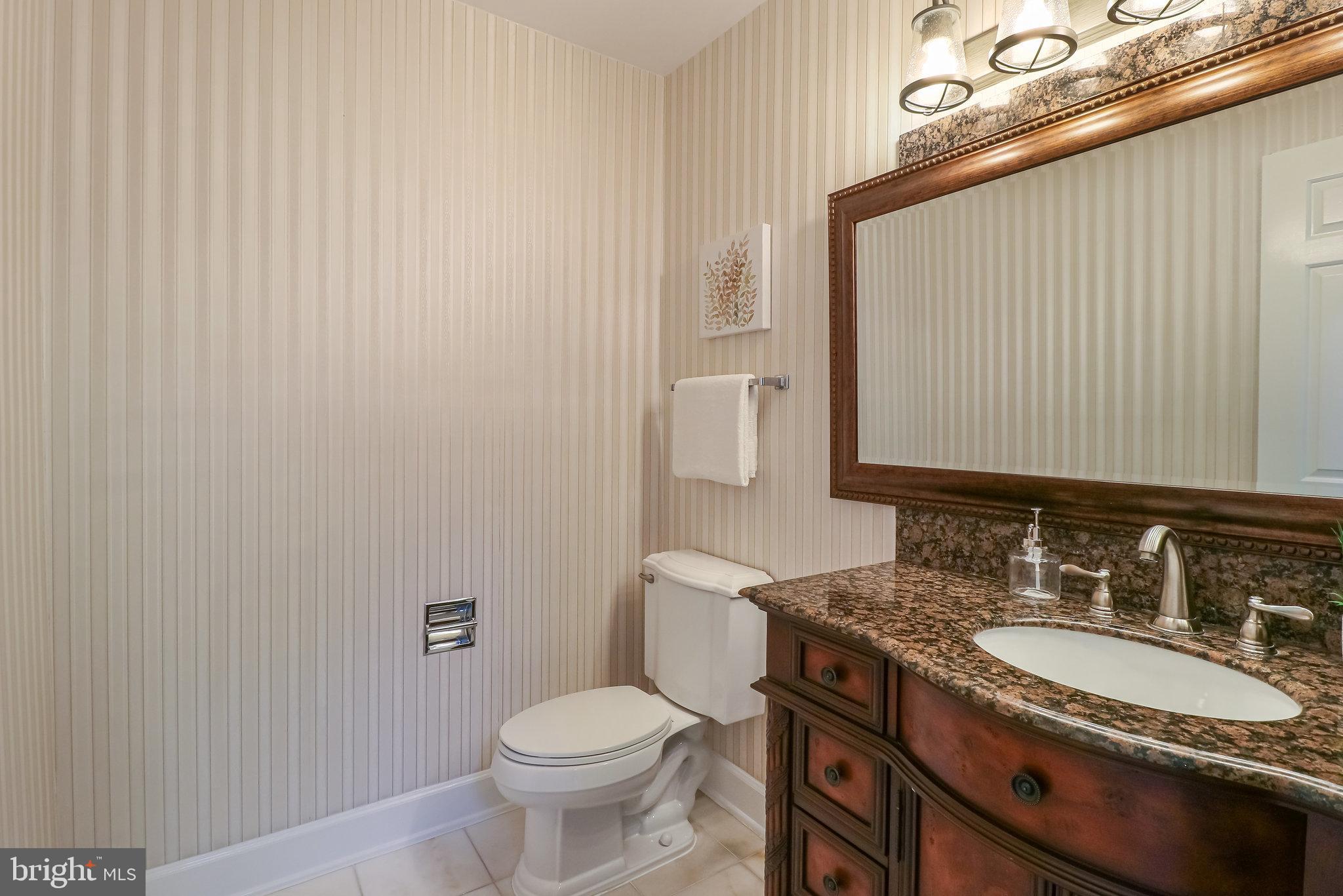 1450 Hampton Hill Circle McLean, VA 22101 - Photo 14 of 44