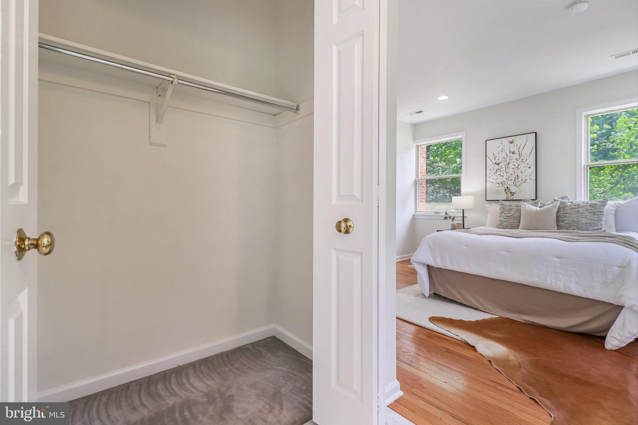 1450 Hampton Hill Circle McLean, VA 22101 - Photo 17 of 44