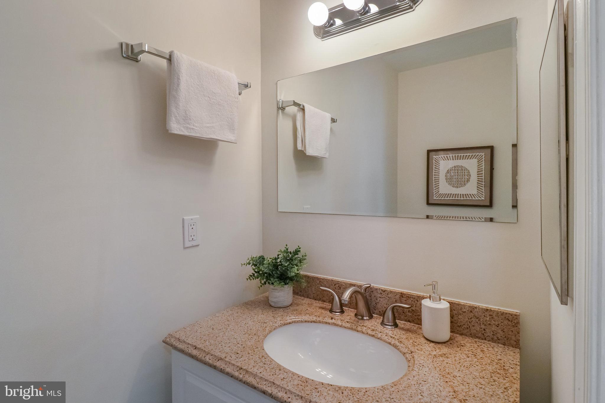 1450 Hampton Hill Circle McLean, VA 22101 - Photo 27 of 44