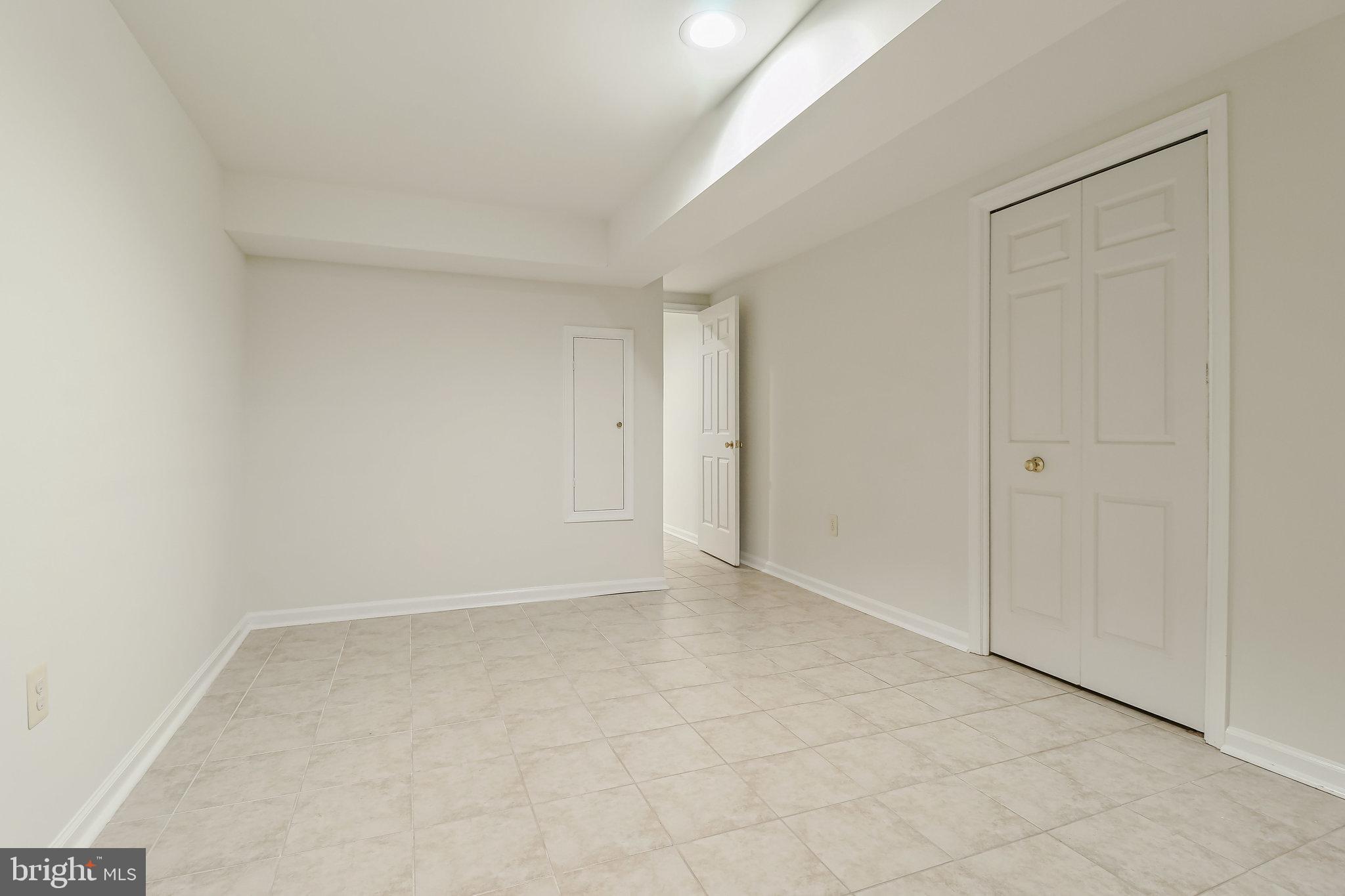 1450 Hampton Hill Circle McLean, VA 22101 - Photo 32 of 44