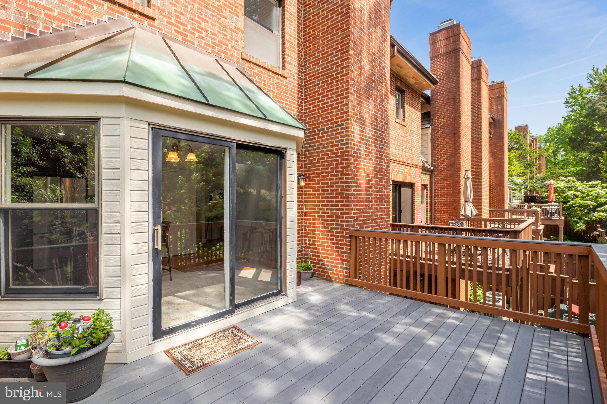 1450 Hampton Hill Circle McLean, VA 22101 - Photo 36 of 44