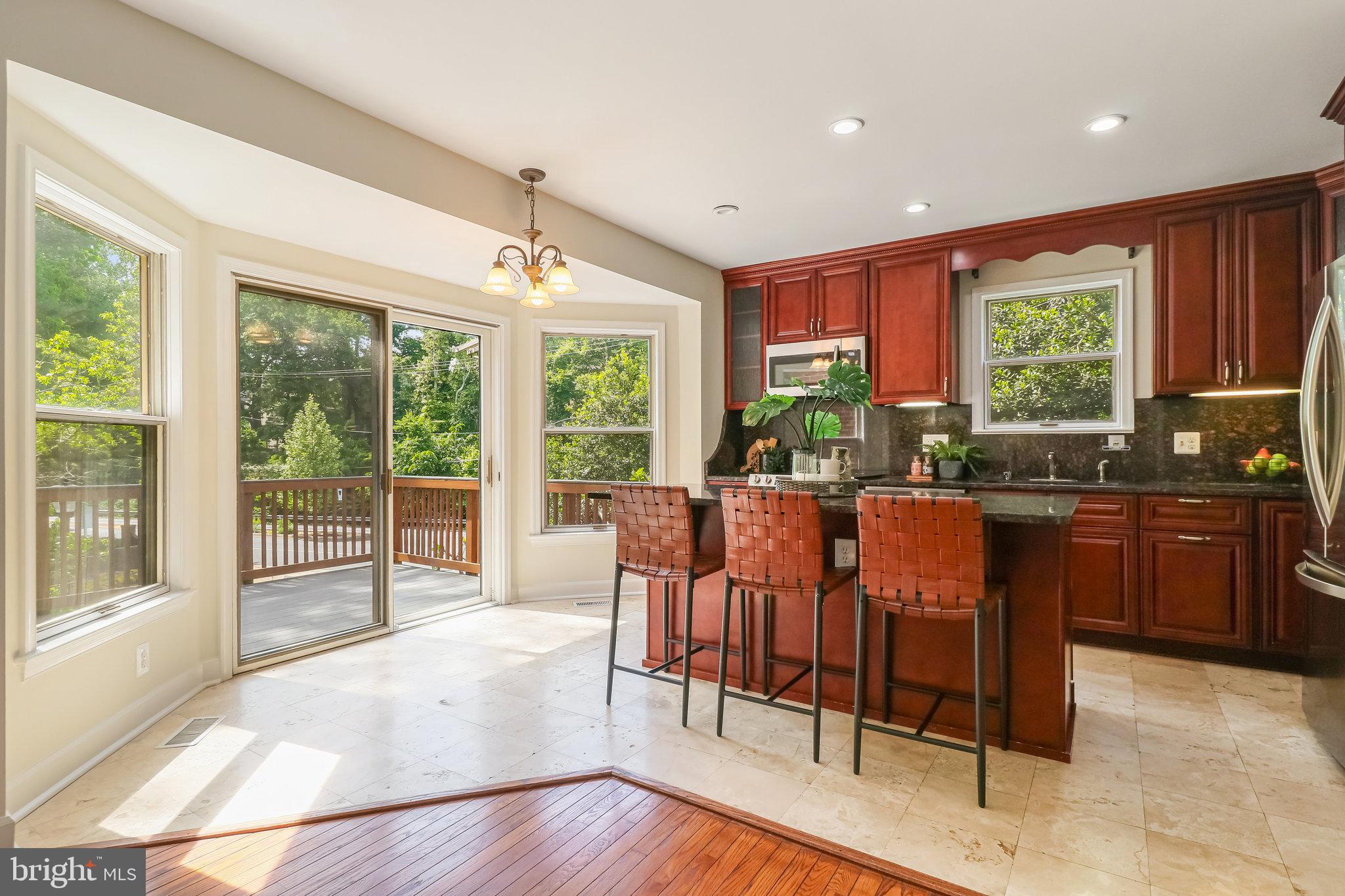 1450 Hampton Hill Circle McLean, VA 22101 - Photo 10 of 44