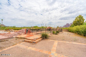3933 East Rancho Drive Paradise Valley, AZ 85253 - Photo 4 of 27 a view of an ocean beach