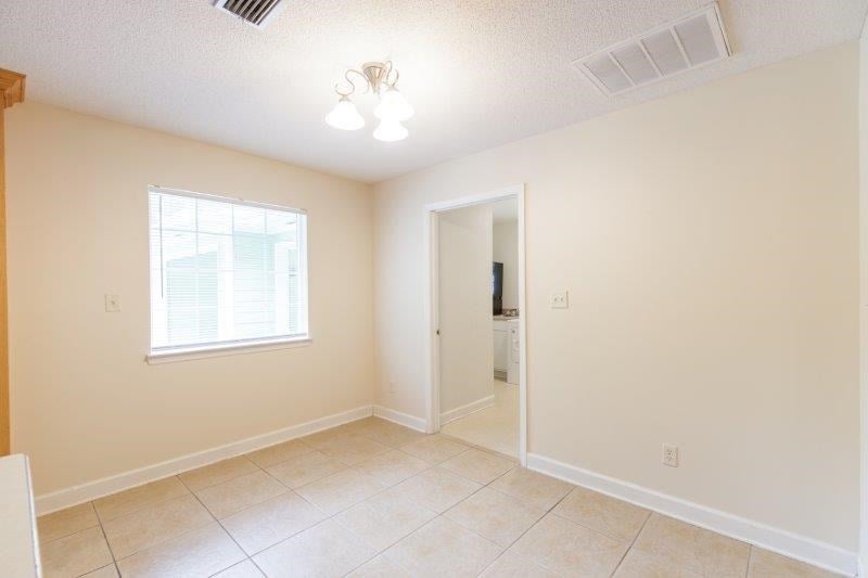 3818 Raintree Circle Valdosta, GA 31601 - Photo 16 of 35 Gallery Image 16