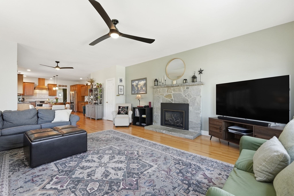 12 White Pine Road Amherst, MA 01002 - Photo 6 of 42 Gallery Image 6