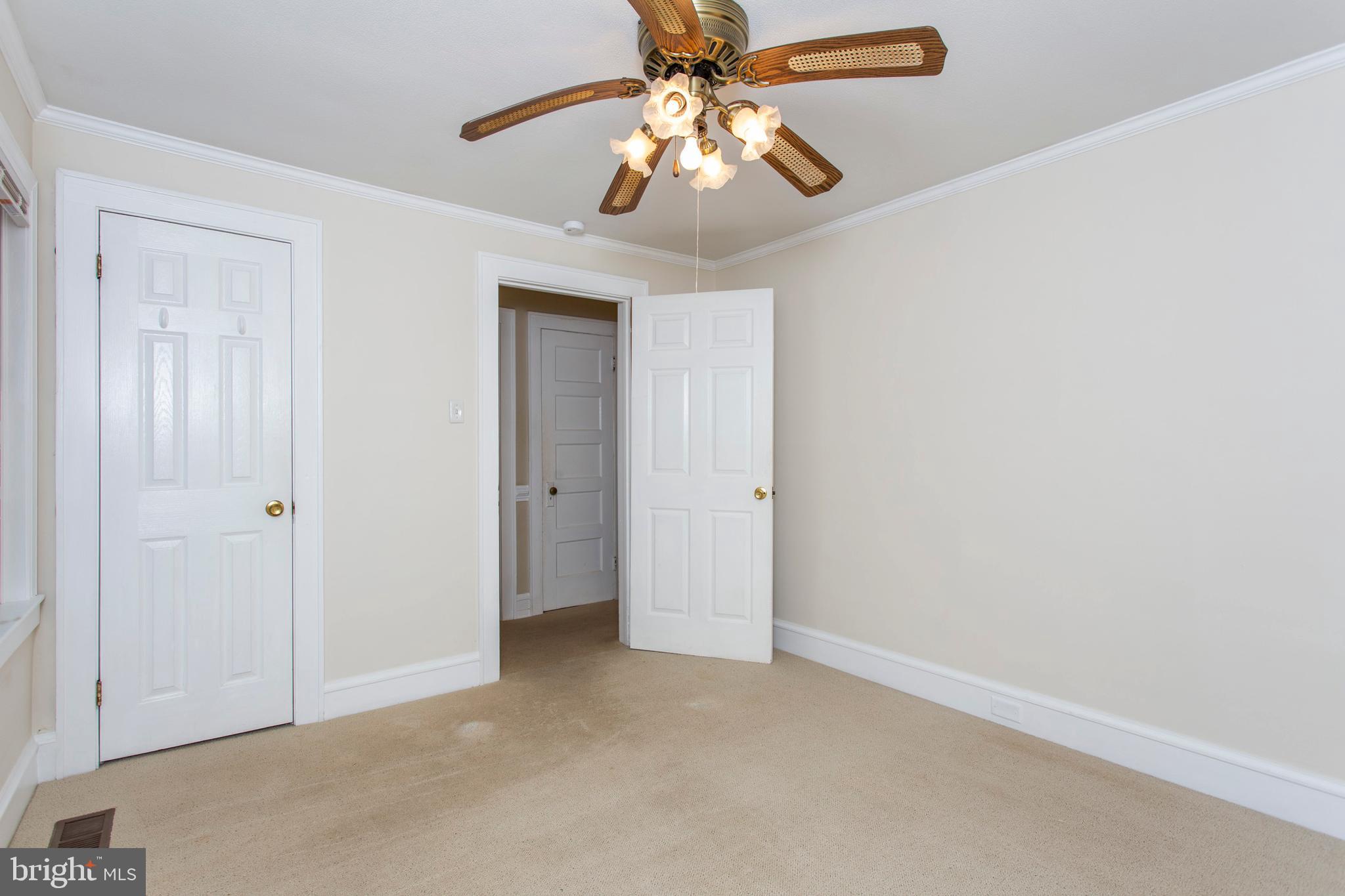 27 West Avon Road Brookhaven, PA 19015 - Photo 28 of 32 Gallery Image 28