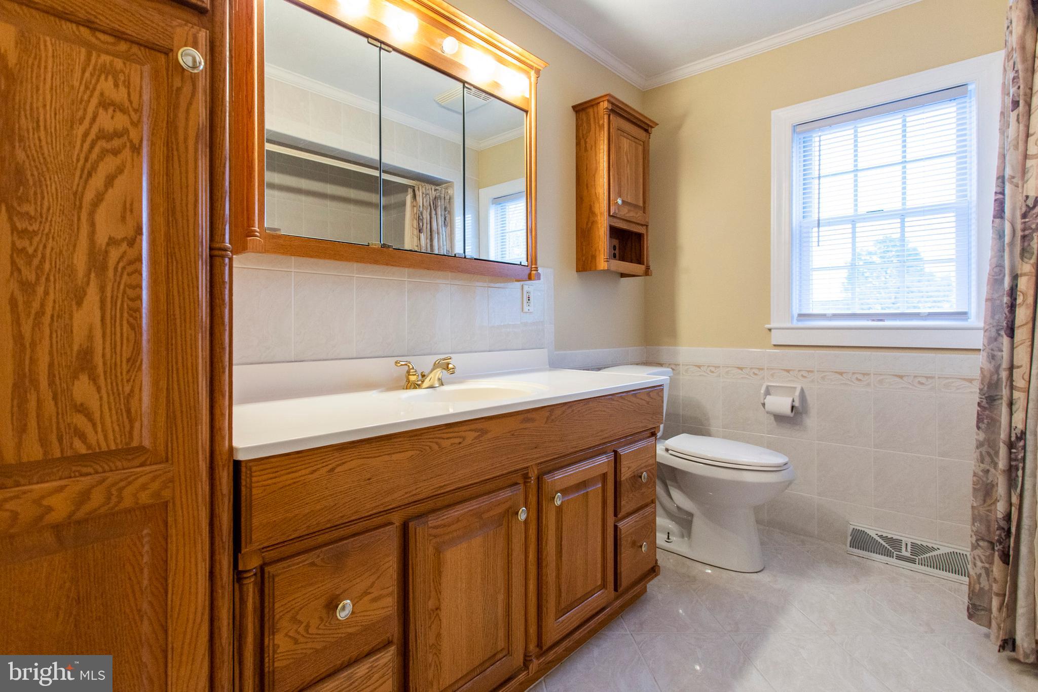 27 West Avon Road Brookhaven, PA 19015 - Photo 29 of 32 Gallery Image 29