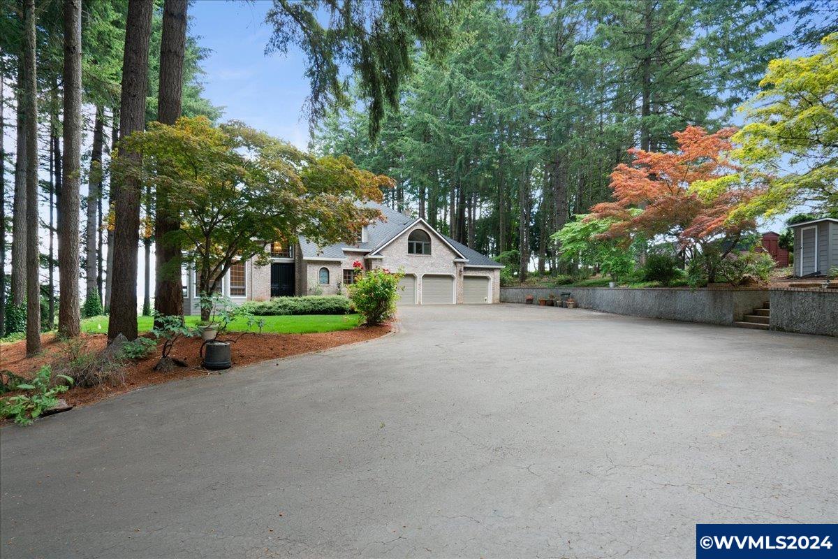 4180 Eagle Crest Road Northwest Salem, OR 97304 - Photo 3 of 39