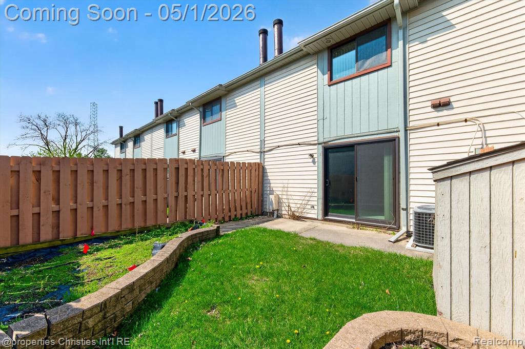 2513 Samoset Road Royal Oak, MI 48073 - Photo 39 of 40